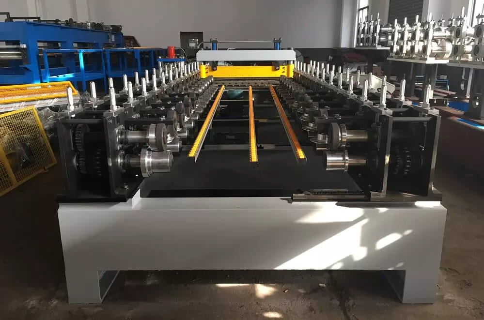 Steel Door Forming Machine for Adjustable Width