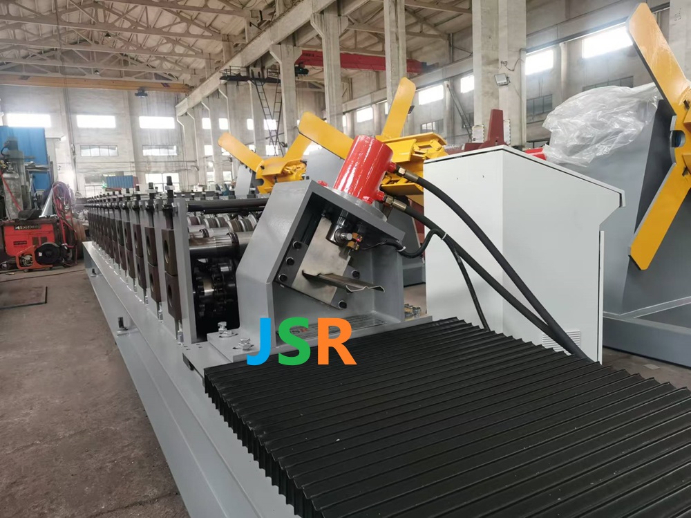 LOUVERED PANEL SLATS MACHINE, Clôture a lame Persienne