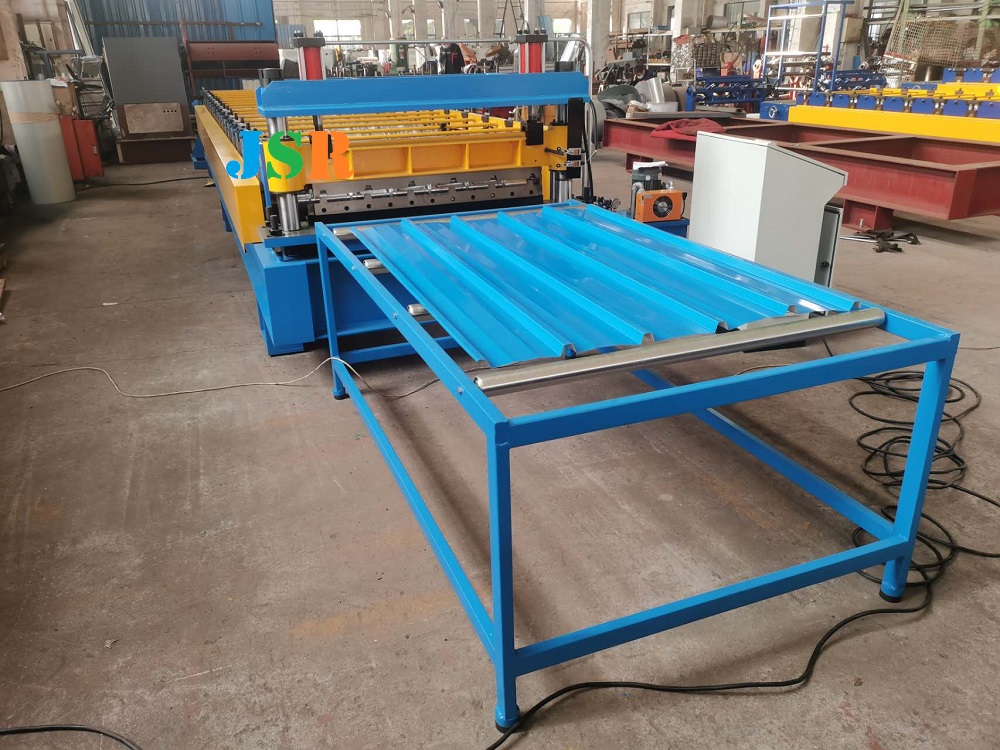 PANEL AC1000 ROLL FORMING MACHINE
