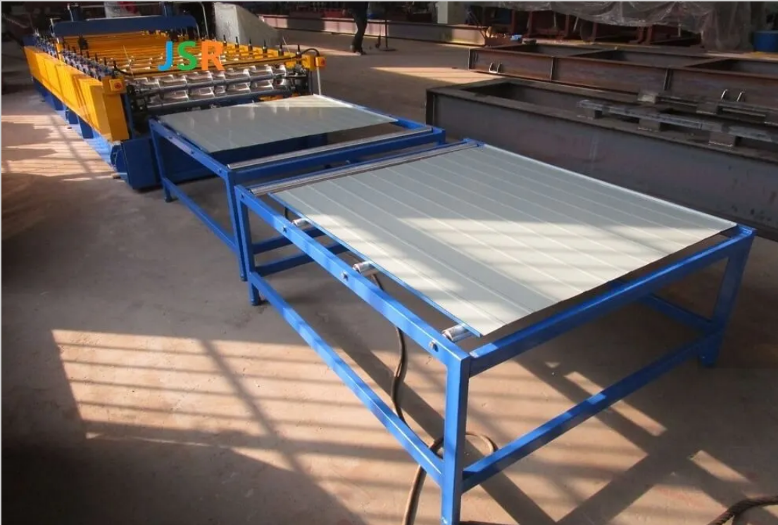 SANDWICH PANEL STEEL SHEET FACING FORMING MACHINE