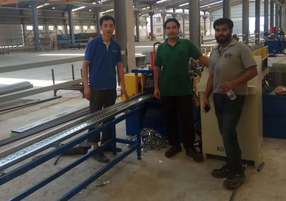 Scaffolding Plank walk board roll forming machine