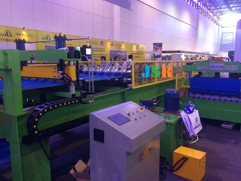 roofing sheet forming machine