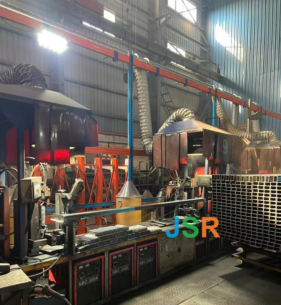WELDING EQUIPMENT