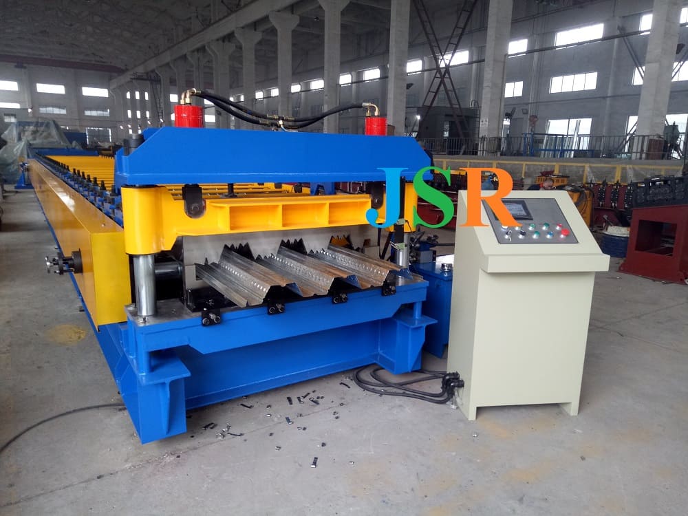 metal-decking-roll-forming-machine