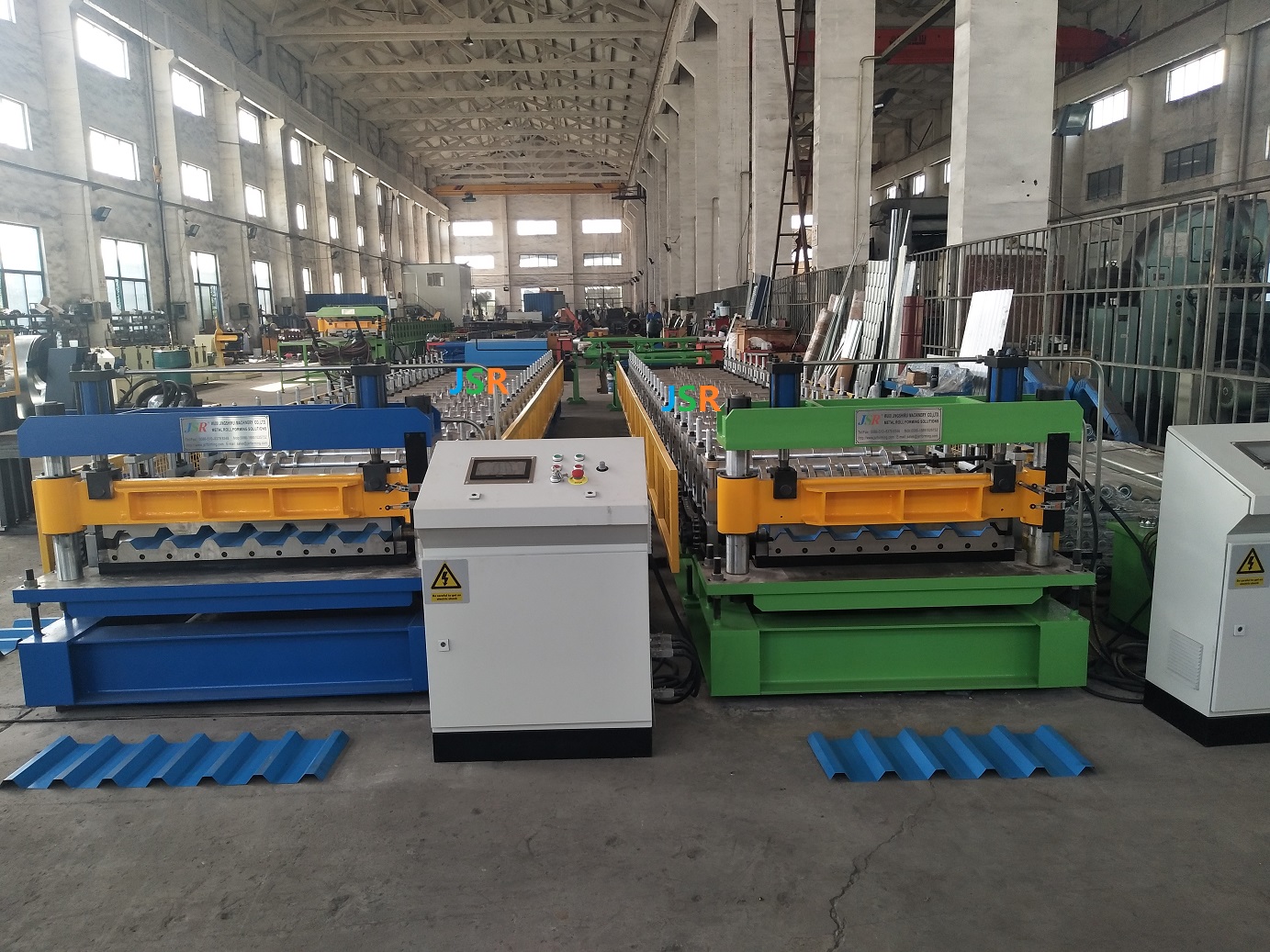 roll forming machine