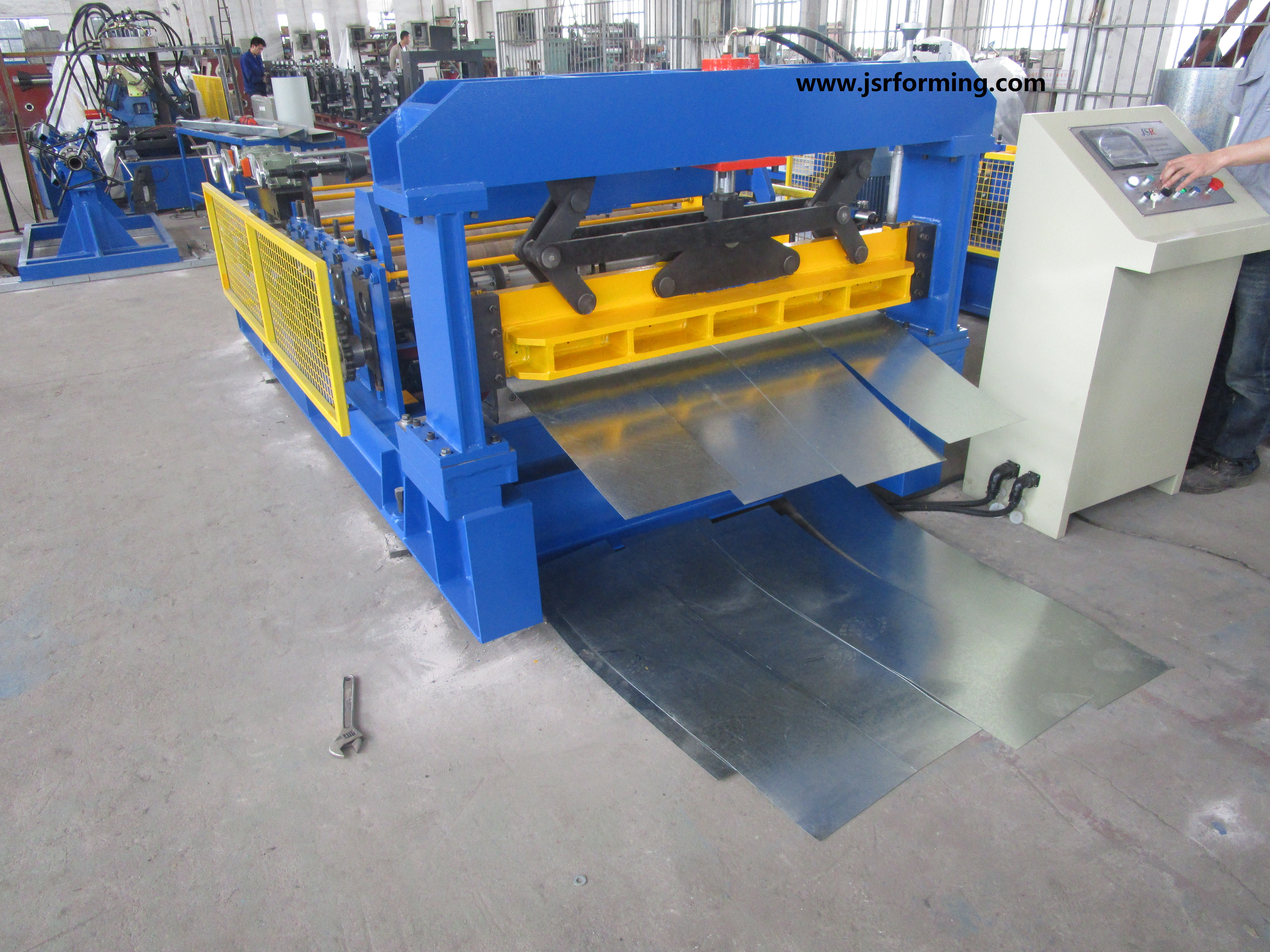 slit and cut machine